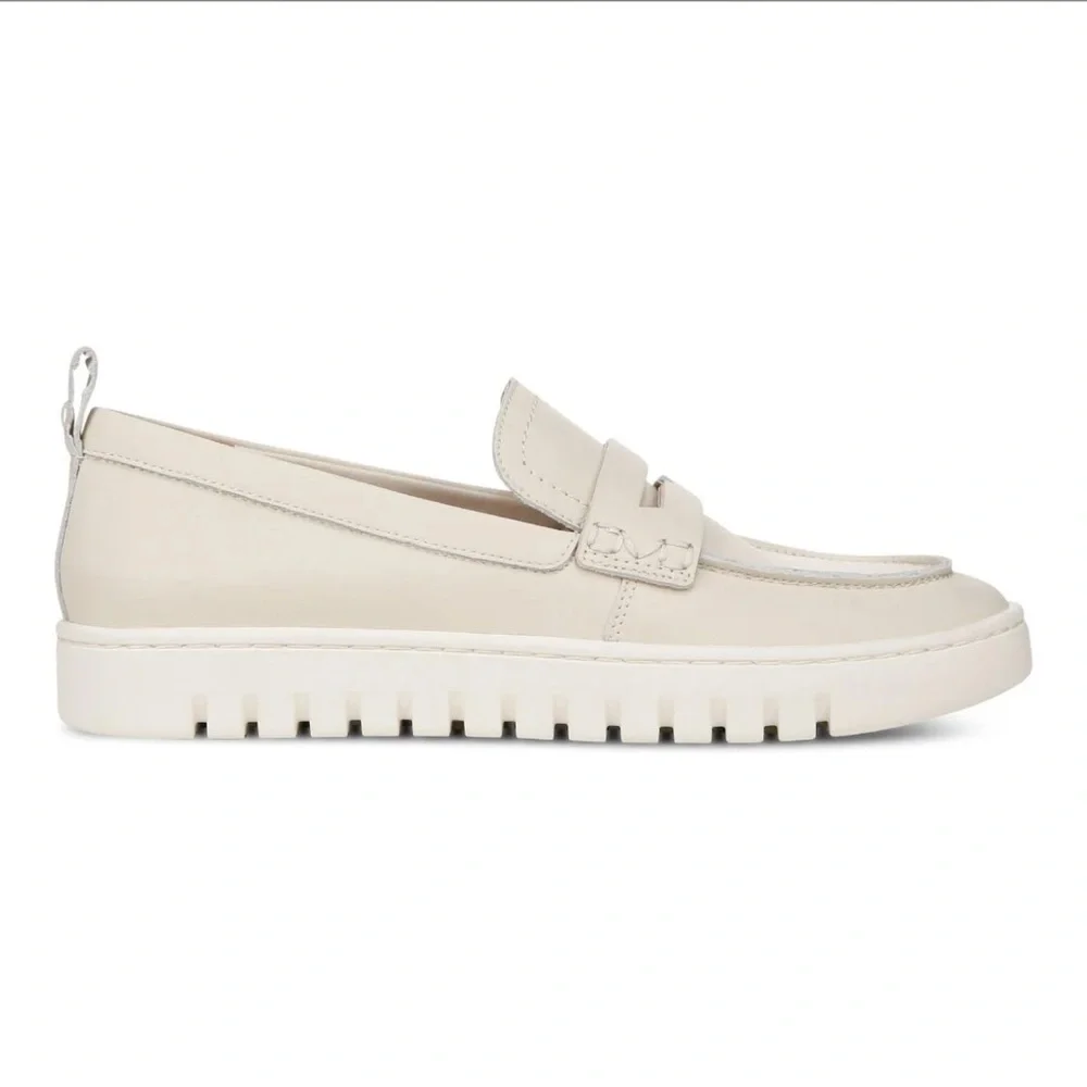 NWOT Vionic Cream Leather Loafers 8.5 - Picture 8 of 10